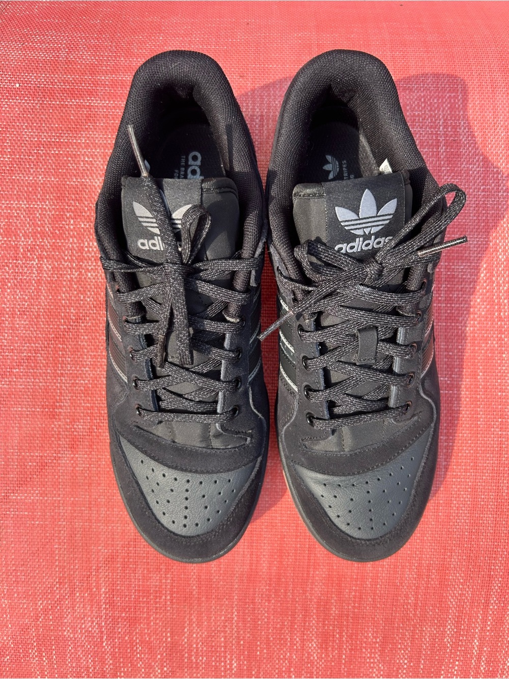 Adidas Forum 84 Low
ADV Black Gum